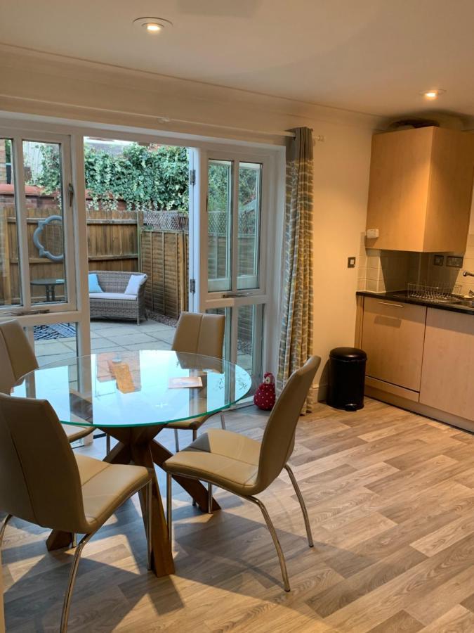 10 St Edmundsbury Mews Villa Bury St. Edmunds ภายนอก รูปภาพ