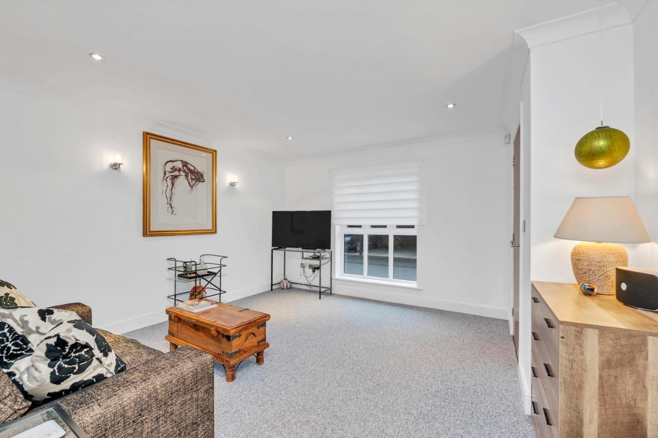 10 St Edmundsbury Mews Villa Bury St. Edmunds ภายนอก รูปภาพ